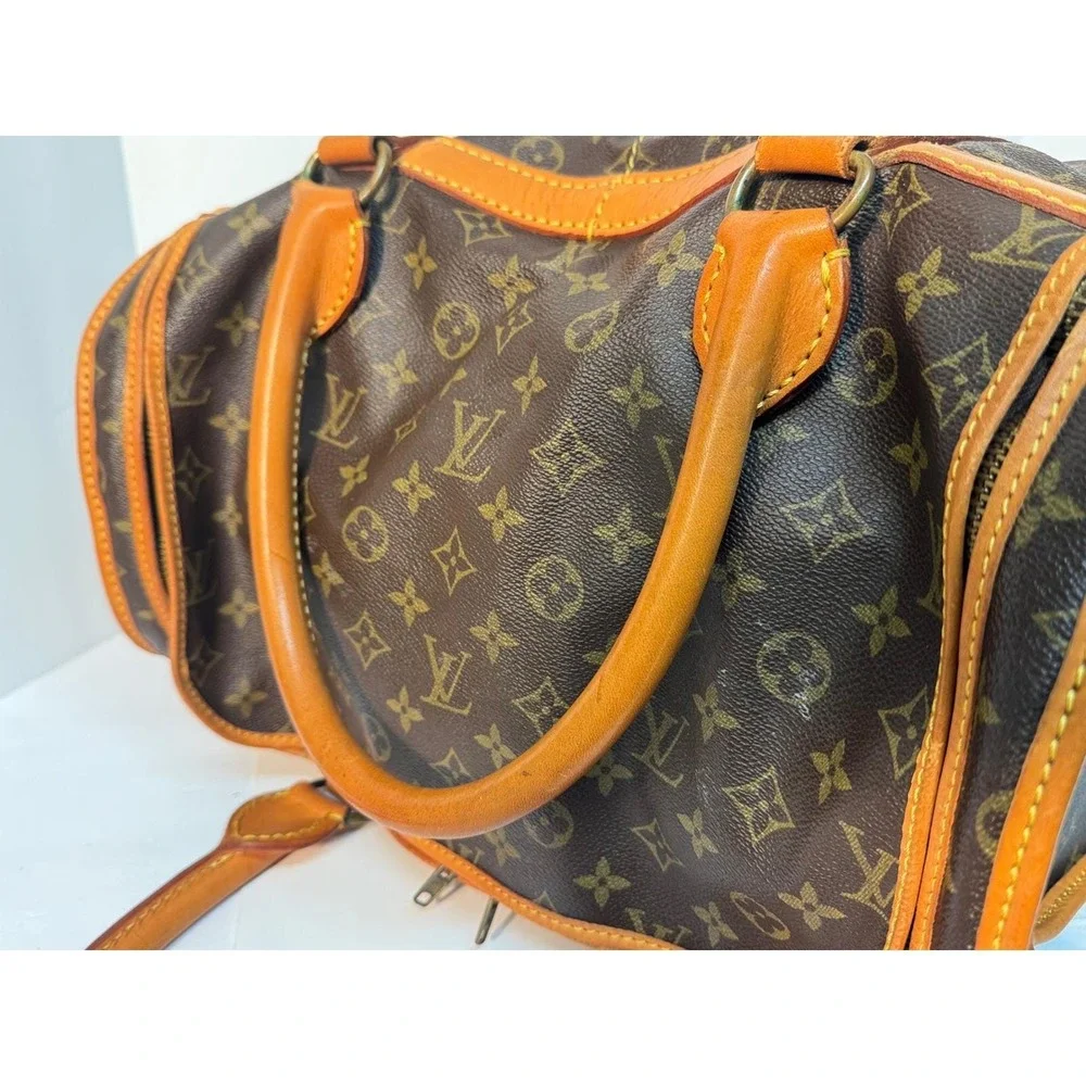 Louis Vuitton Sac Chaussures GM 1983 Rare collectors piece comes with dust bag